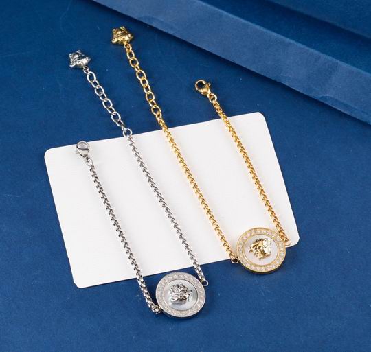 Versace bracelet 11lyh236